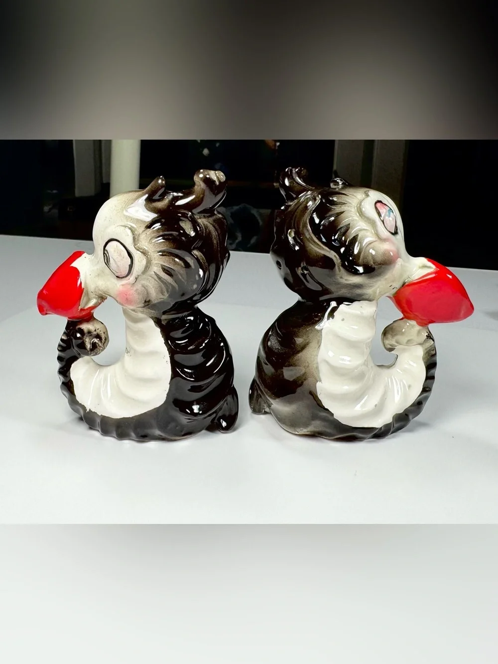 Very Rare 50s Era Anthropomorphic Artmark (?) Seahorses Salt & Pepper Shaker Set